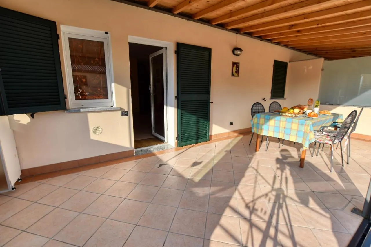 Roberto 2-Bedroom Apartment Acquaseria